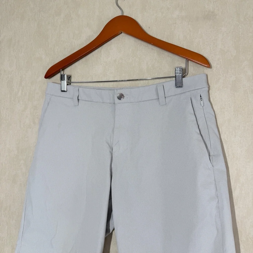 Lululemon Men’s Commission Short Classic 9